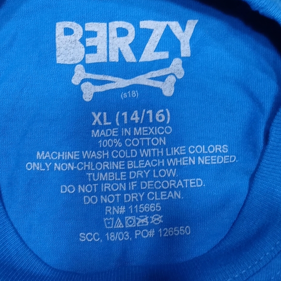 T shirt - Picture 3 of 3